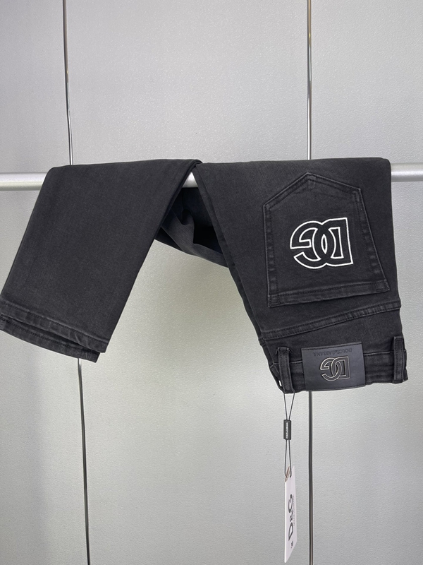 ブランドジーンズ全体デザイン